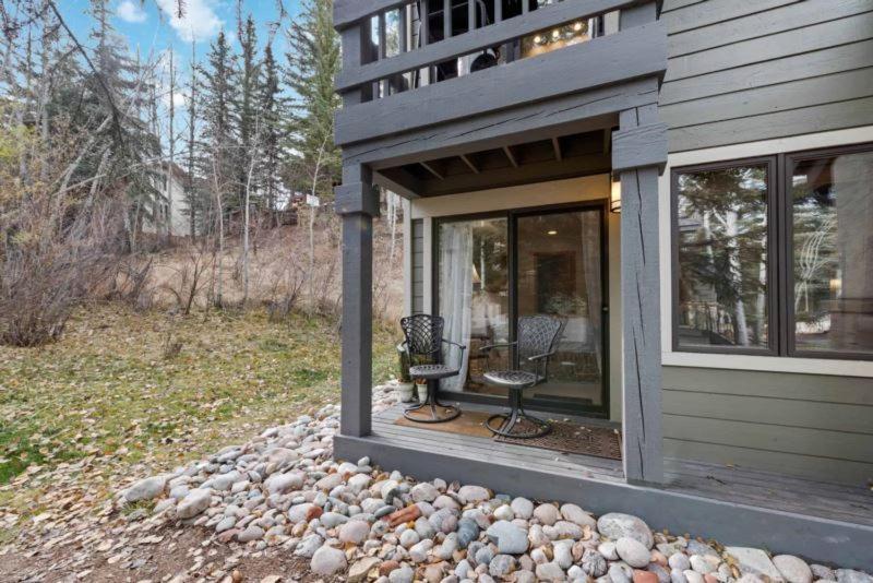 Ridgepoint Townhome 198 By East West Hospitality Beaver Creek Exterior photo